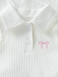 Genkimix Kids 女童Polo衫裙套装，夏季新款，可爱甜美风，白色罗纹针织无袖上衣，粉色蝴蝶结刺绣，浅蓝色牛仔百褶裙，松紧腰带，柔软舒适，休闲百搭，适合日常、学校假期旅行。 - 白色 - 查看 6