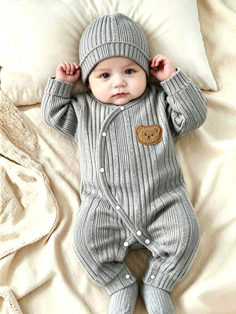 SHEIN Infant Toddler Unisex Ribbed Knit Long Sleeve Bear Patch Front Button Romper