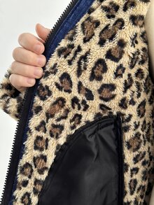 SHEIN 女童秋冬深藍色牛仔豹紋抓絨內裡寬鬆長袖夾克 - 藍色 - 查看 2