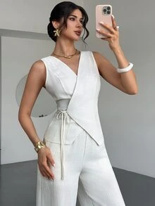 RiviMae 女士纯色无袖系带衬衫和裤子两件套，优雅时尚的女士裤装套装，适合度假、夏季穿着，款式多样，包括女士夏季套装、裤装、无袖套装、亚麻裤装、两件套、办公室工作服等。 - 杏色 - 查看 1