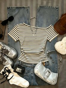 SHEIN تي شيرت كاجوال قصيرة الأكمام بياقة غير متماثلة مخطط للنساء - أبيض - مشاهدة 4