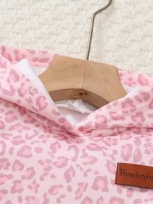 SHEIN Playful Pals 嬰兒女寶寶厚抓絨內裡粉色豹紋連帽衛衣與長褲2件套，長袖休閒套裝，適合秋冬 - 粉色 - 查看 4