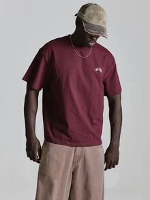 Musero Oversized Drop Shoulder Tshirt "Lost In The Feed"Graphic Print Crew Neckline Autum Winter Essentials - Purple - View 5