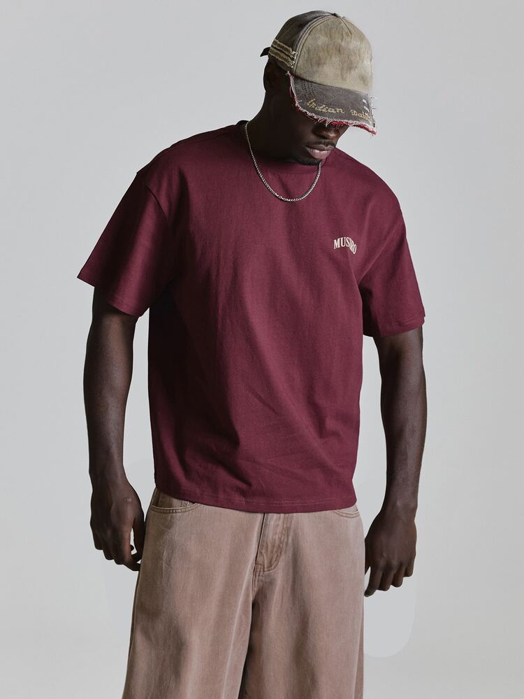 Musero Oversized Drop Shoulder Tshirt "Lost In The Feed"Graphic Print Crew Neckline Autum Winter Essentials - Purple - View 5