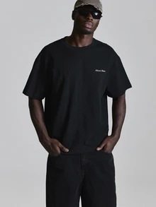 Oversized Drop Shoulder Tshirt "Maison Musero"Graphic Print Crew Neckline Autum Winter Essentials - Black - View 5
