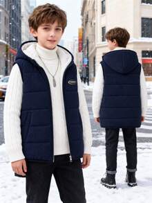 Casuvi Kids 男童休閒酷感街頭風連帽字母拼接絎縫加厚背心，適合秋季畢業外出穿著 - 藍色 - 查看 1