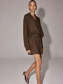 Anewsta Essential Women's New Elastic Waist Modern Wide Leg Shorts - Coffee Brown - View 3