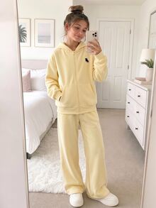 Tween Girls Cream Yellow Kids Front Zipper Autumn Hoodie With Embroidered & Sweatpants Tracksuit 2Pcs Set - Yellow - View 15