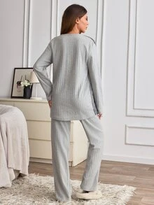 SHEIN طقم بيجامة نسائي بأكمام طويلة مضلع مع تطريز قلب ناعم - رمادي - مشاهدة 2