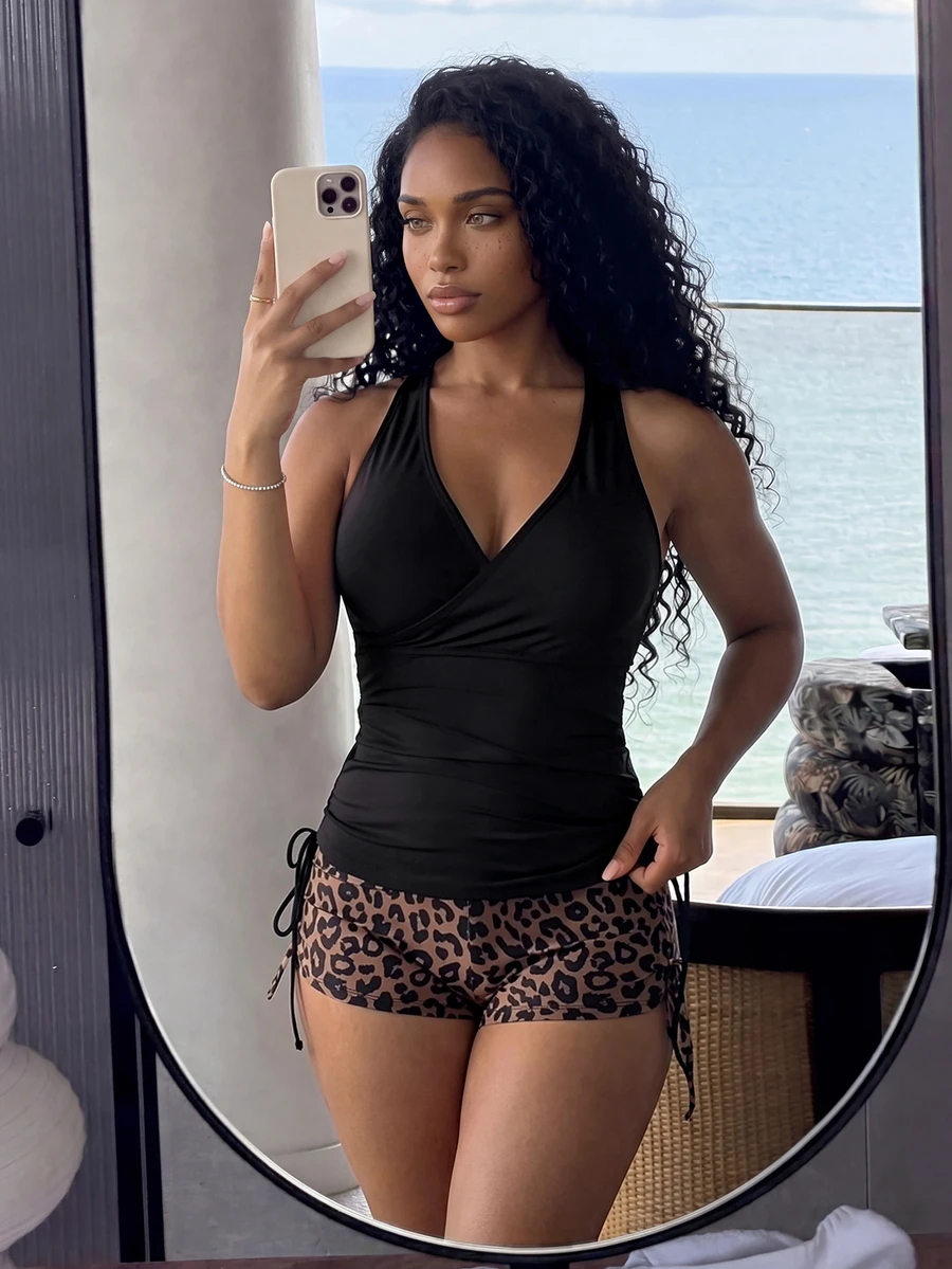Vaytide 2pcs Vacation Beachwear Set - Solid Color Halter Neck Top & Leopard Print Shorts, Tankini Set Summer - Multicolor - View 1