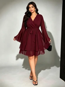 Viva Relle Plus Size Wine Red Chiffon Elegant And Gentle V-Neck Waist Cinched A-Line Short Dress, Suitable For All Seasons, Elegant Commuting And Dating Fall - Red Violet - View 4