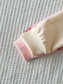 SHEIN 2件組女嬰可愛甜美奶油白與淺粉色蝴蝶結刺繡長袖圓領冬季休閒套頭衛衣上衣，親子穿搭款 - 彩色 - 查看 5