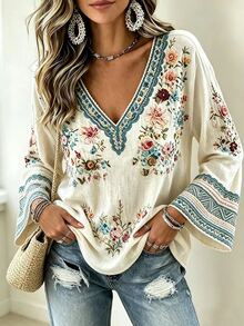Selamara Autumn/Winter Plus Size Women's Fashion Floral Print V-Neck Flare Sleeve Top - Multicolor - View 5