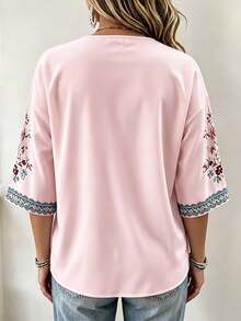 Selamara Women's Plus Size Vacation Casual Floral Print V-Neck Top - Pink - View 2