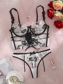 SHEIN 两件套女士浪漫内衣套装，薄纱刺绣网纱系带性感装 - 黑與白 - 查看 9