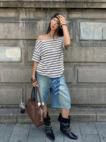Coolane 女款秋季街頭風休閒時尚白色黑條紋寬鬆露肩不對稱側結垂墜T恤 - 彩色 - 查看 3