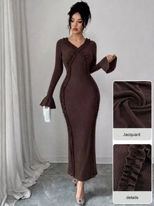 Modelyn Gaun Midi Wanita Elegan dengan Potongan Pas Badan, Leher V, Lengan Panjang, Hiasan Rumbai, dan Belahan Samping, Desain yang Melangsingkan - Coklat - View 7