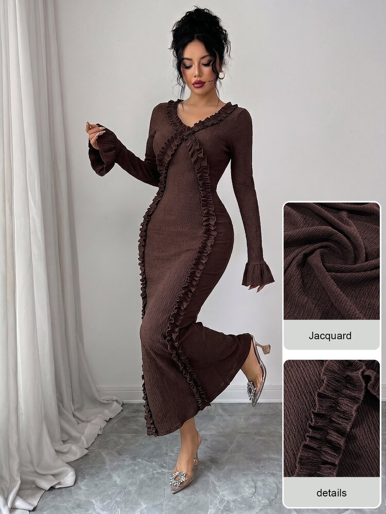 Modelyn Gaun Midi Wanita Elegan dengan Potongan Pas Badan, Leher V, Lengan Panjang, Hiasan Rumbai, dan Belahan Samping, Desain yang Melangsingkan - Coklat - View 8