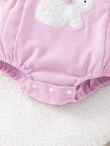 SHEIN Playful Pals 新生女嬰 2件組：荷葉邊肩帶兔子泡泡連身衣 + 蝴蝶結髮帶，柔軟透氣，適合拍照與日常穿著 - 淡紫色 - 查看 9