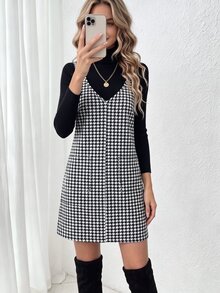 Louniche Houndstooth Print Dual Pocket Overall Dress Without Sweater - Black and White - View 5