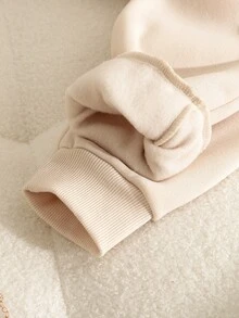 SHEIN Bộ 2 món áo nỉ cổ tròn lót lông cừu và quần ống rộng cho bé gái tween, họa tiết nơ da báo màu be, áo chui đầu dáng rộng, trang phục thu đông - Màu be - Xem 6