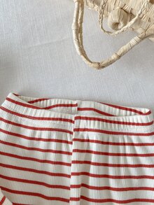 SHEIN 女嬰 0-3 歲 春/秋季 針織條紋花卉刺繡荷葉領長袖上衣搭配長褲套裝，可愛甜美優雅，舒適面料，適合室內外活動 - 彩色 - 查看 9