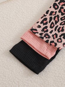SHEIN Playful Pals 3 Sets Baby Girl Cute Y2K Cheetah Print Leopard Cat Graphic Ribbed Long Sleeve Soft Squishy 2 Pieces Sets Tops Pants Clothes Spring Fall Winter - Multicolor - View 9