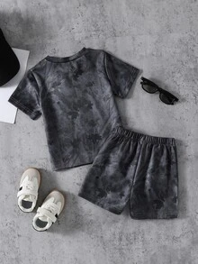 SHEIN 2pcs/Set Young Boy Casual Solid Color T-Shirt + Shorts, Suitable For Daily Wear, School, Travel, Outdoor Play In Summer - Black - View 2