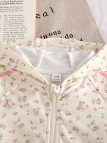 SHEIN 2件組 秋冬棉混紡女嬰外套褲子套裝，花卉連帽外套搭配同款長褲，側面蝴蝶結裝飾，時尚百搭休閒甜美戶外運動套裝 - 彩色 - 查看 5
