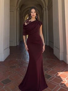 Aloruh Elegant Black Elastic Knit Contrast Mesh Asymmetric Ruffled Shoulder Mermaid Hem Dress,Luxurious Applique,Beads & Rhinestones Evening Party Gown,Party - Maroon - View 4