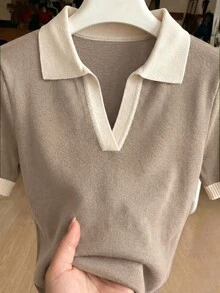SHEIN 女款春夏拼色簡約休閒珠飾 Polo 領短袖修身針織上衣，適合日常穿著、教師節、辦公室，白色 - 摩卡棕 - 查看 6