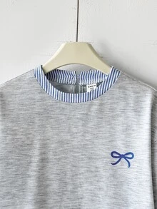SHEIN Kids Girls Casual Bowknot Print Blue & White Striped Colorblock Patchwork Mid-Length Loose A-Line Dress, College Style Back To School Dress - Light Grey - View 7