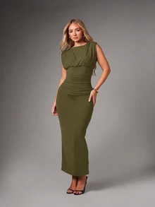MISSGUIDED Ruched Bodycon Maxi Dress With Boat Neckline And Sleeveless Design - Figure Hugging Stretchy Party Evening Dress - Khaki - View 5