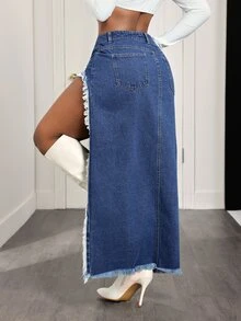 Slaydiva Women's Casual Denim Skirt With Pockets, Side Slit Hem And Frayed Edge - Medium Wash - View 2