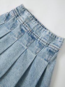 SHEIN 少女淺藍色牛仔破洞百褶裙兩件套，學院風，舒適柔軟棉質牛仔布料，破洞撕裂水洗質感，短版修身剪裁，適合返校季、音樂節、日常出遊、上學通勤、派對、度假等多場合，休閒可愛百搭，春夏新品 - 淺色水洗藍 - 查看 6