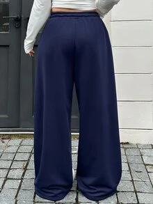 Betty Boop x DAZY Curve Celana Sweatpants Kasual Jalanan Serbaguna dengan Motif Huruf dan Pinggang Elastis untuk Musim Gugur - Navy Blue - View 2