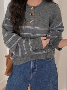 DAZY Women's Colorblock Grey Horn Button Loose Long Sleeve Crew Neck Casual Vacation Korean Style Fall Versatile Pullover Knit Sweater Brunch Winter - Grey - View 4