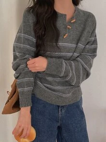 DAZY Women's Colorblock Grey Horn Button Loose Long Sleeve Crew Neck Casual Vacation Korean Style Fall Versatile Pullover Knit Sweater Brunch Winter - Grey - View 7