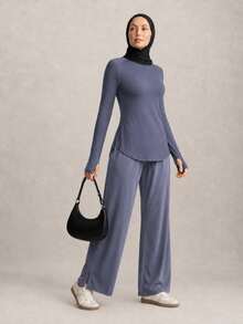 Activina Kaos Olahraga Kasual Lengan Panjang Sederhana untuk Wanita (Yoga) - Navy Blue - View 3