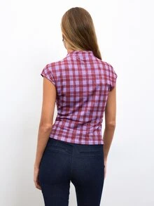 Nöista Womenswear Cute Tshirt Top With Mao Neck And Cut Out Detail On Front Closed With Contrast Oriental Button And Checks Fabric, Perfect For Fall Winter. - Purple - View 4