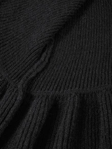 Mistrie Gaun Mini Bodycon Rajut Bergaris Tanpa Lengan Leher Tinggi dengan Detail Renda Hitam Putih Kontras, Bagian Dada Berlubang, dan Hem Berumbai, Cocok untuk Halloween, Klub, dan Musim Panas. - Hitam - View 10