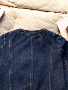 Girls' Denim Jacket, Spring/Autumn New Arrival, Casual Preppy Style, Original Color Washed Denim With Gold Buttons, Short Denim Jacket, Loose Fit, Deep Blue Round Neck Long Sleeve Design, Casual Outerwear For Girls, Suitable For School, Daily Wear, Outings, Street Style - Blue - View 3
