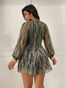 Femmeverse Plus Size Women's Fashion Sexy Halter Neck Pleated Metallic Fabric A-Line Lantern Sleeve Romper - Dark Green - View 2