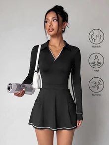 SHEIN Dewbera فستان رياضي نسائي بتصميم ألوان متباينة وياقة وطول كم طويل وجيب مع شورت - أبيض وأسود - مشاهدة 1