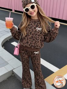 Set Sweatshirt Fashion Anak Perempuan Usia 4-7 Tahun Motif Macan Tutul & Pita Cetak Digital Kerah Bulat, Dipadukan dengan Celana Flare Motif Macan Tutul, Cocok untuk Dipakai di Dalam dan Luar Ruangan pada Musim Gugur dan Musim Dingin - MultiWarna - View 4