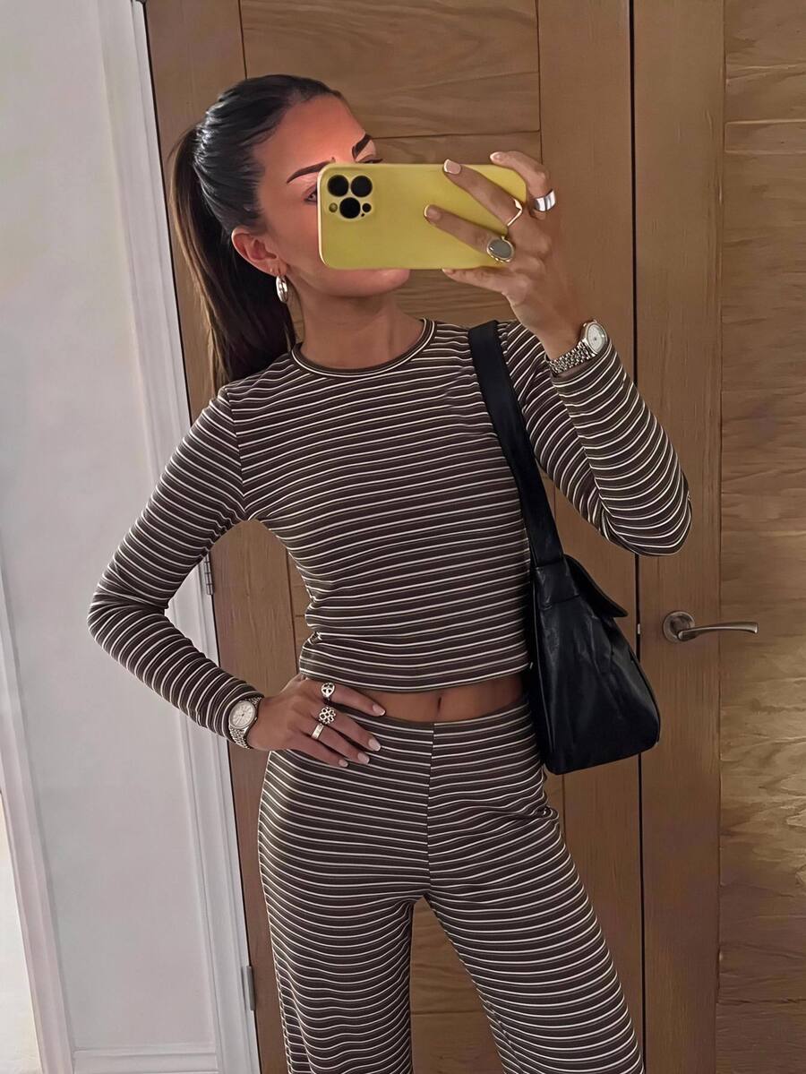 Aloruh Women's Casual Brown Striped Pajama Set,Autumn Lounge Two Piece Set Includes Crew Neck Long Sleeve Tee & Loose Straight Leg Pants For Elegant