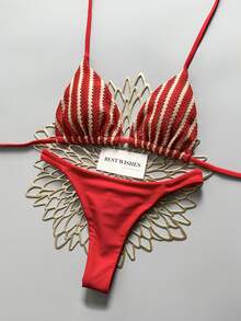 SHEIN Swim 春夏女款新款復古紅白條紋紋理面料掛脖綁帶比基尼上衣與丁字褲下著，背部抓皺設計附金屬標牌，2件式比基尼套裝，適合嘉年華音樂節、海灘派對 - 彩色 - 查看 4