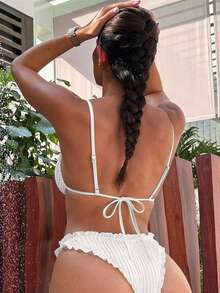 SHEIN Swim 纯色提花面料可爱荷叶边系带休闲沙滩比基尼套装（女士） - 白色 - 查看 2