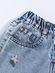 SHEIN Girls' Denim Skirt, Vacation Style, Exquisite Floral Embroidery, Ruffle Waistband, Comfortable To Wear, Versatile For Daily Wear Autumn Fall - Light Wash - View 6