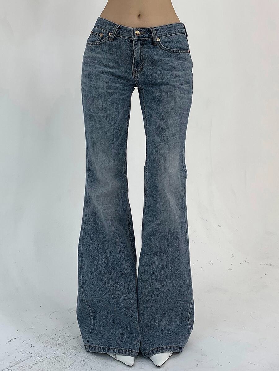 DAZY Women's Casual Pocketed Flare Leg Jeans Low Rise Jeans - Navy Blue - View 1